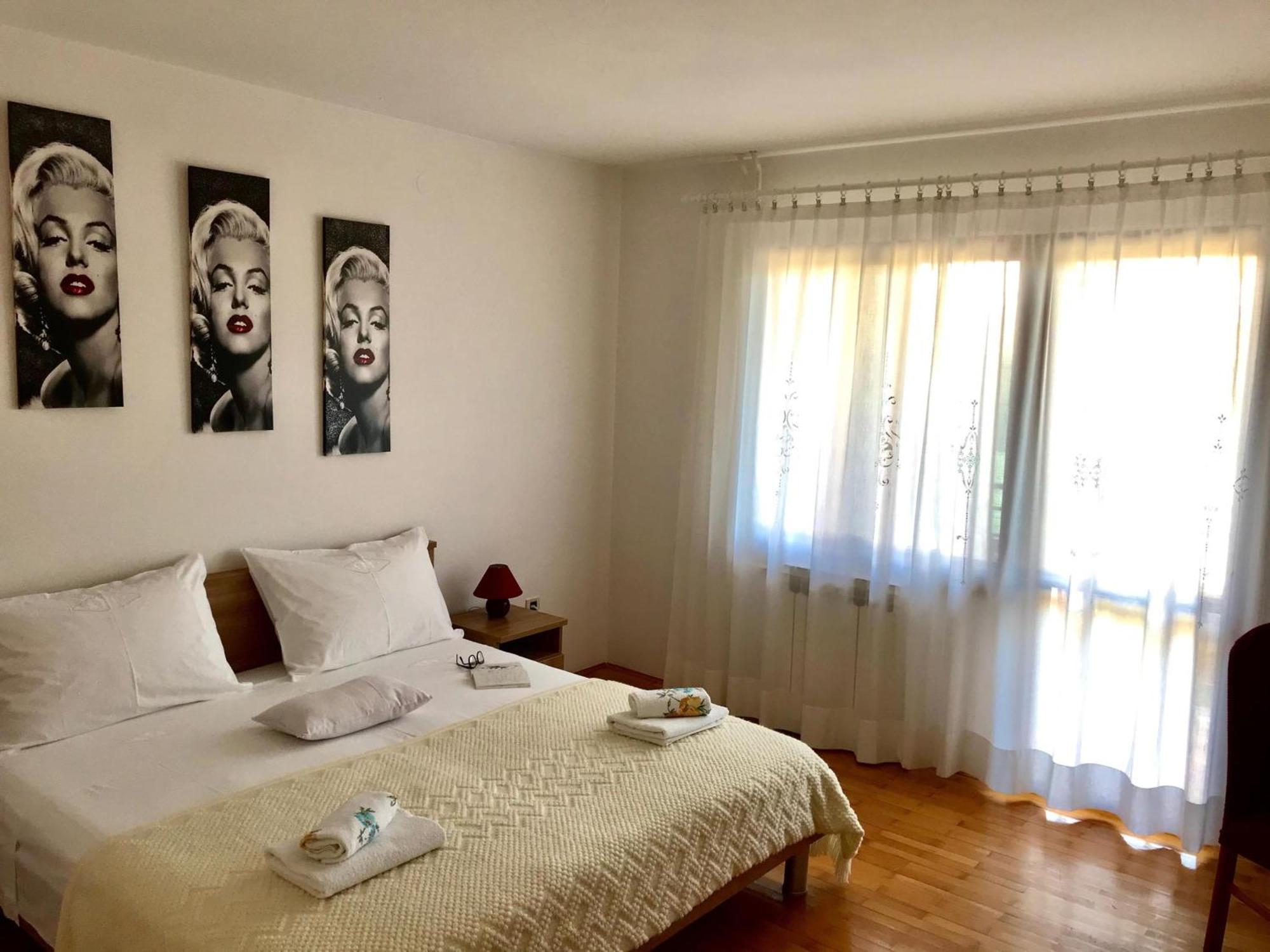 Apartment Adri Rovinj Buitenkant foto